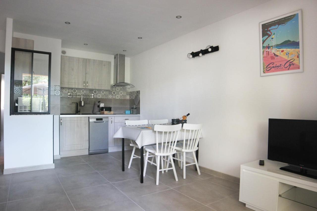 Appartement Provence Heureuse Сен-Сир-сюр-Мер Экстерьер фото